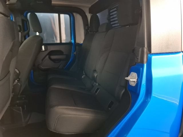 2022 Jeep Gladiator Altitude 4x4
