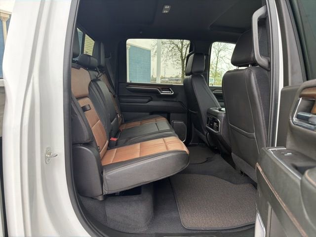 2024 Chevrolet Silverado 3500 HD High Country DRW