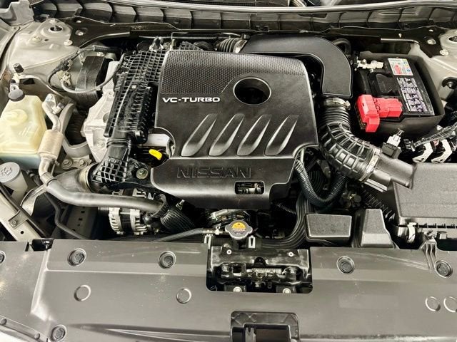 2023 Nissan Altima SR VC-Turbo FWD