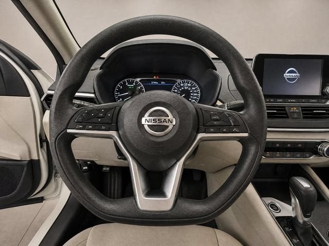 2022 Nissan Altima SV FWD