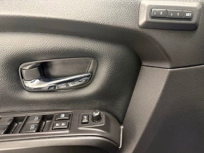 2021 Nissan TITAN Crew Cab PRO-4X 4x4