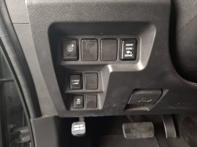 2022 Nissan Frontier Crew Cab PRO-X 4x2