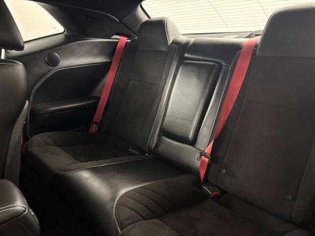 2016 Dodge Challenger SRT 392