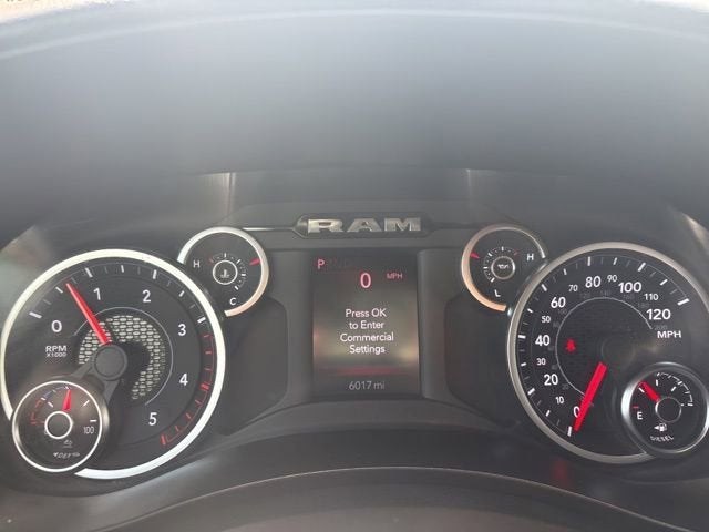2025 RAM 2500 Tradesman Crew Cab 4x4 6'4" Box