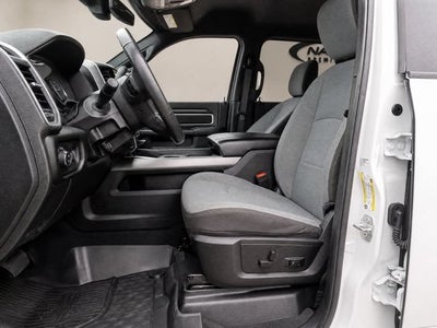 2024 RAM 3500 Big Horn Crew Cab 4x4 8' Box