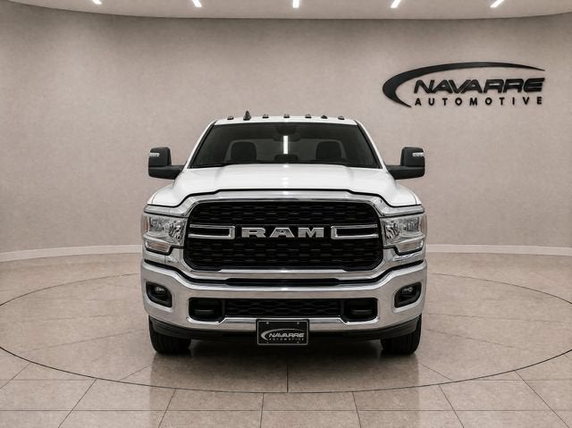 2024 RAM 3500 Big Horn Crew Cab 4x4 8' Box