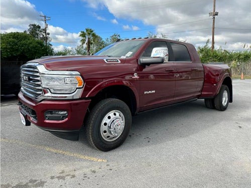 2023 RAM 3500 Laramie Crew Cab 4x4 8' Box