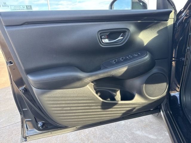 2025 Honda HR-V 2WD LX