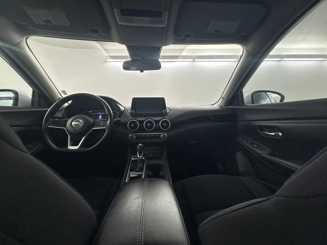 2023 Nissan Sentra SV Xtronic CVT