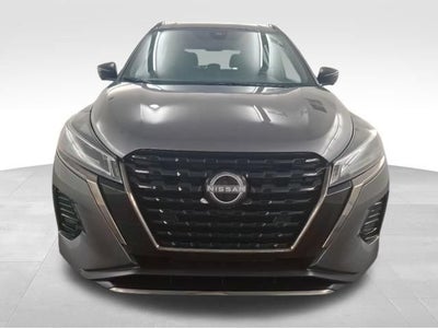 2024 Nissan Kicks SR Xtronic CVT