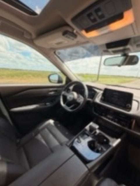2021 Nissan Rogue SV FWD