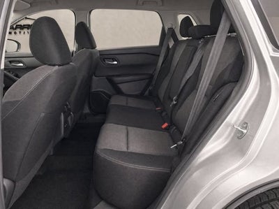 2024 Nissan Rogue SV FWD