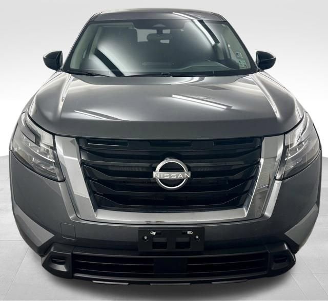 2024 Nissan Pathfinder S FWD