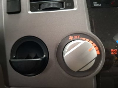 2013 Toyota Tundra Grade 4.6L V8