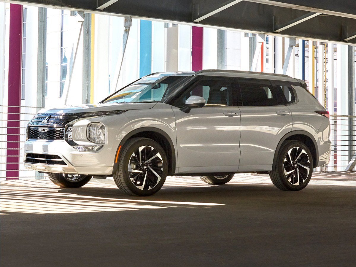2023 Mitsubishi Outlander SEL 2.5 2WD