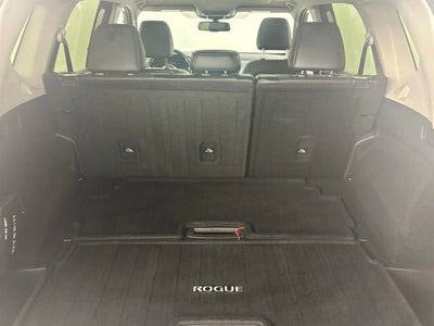 2024 Nissan Rogue Platinum FWD