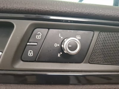 2012 Volkswagen Touareg VR6 Sport