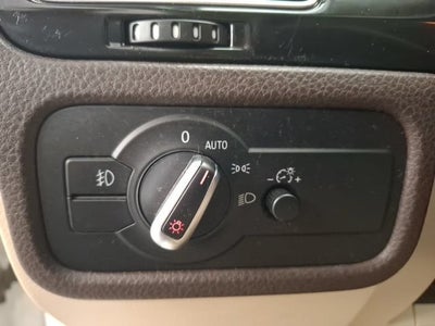 2012 Volkswagen Touareg VR6 Sport