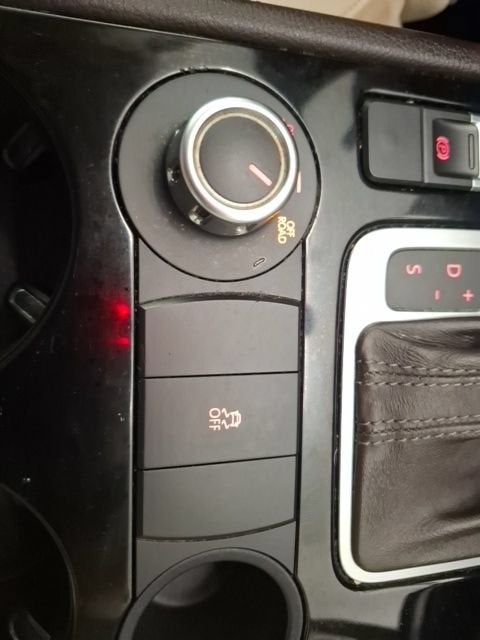 2012 Volkswagen Touareg VR6 Sport