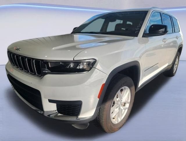 2023 Jeep Grand Cherokee L Laredo — photo 2