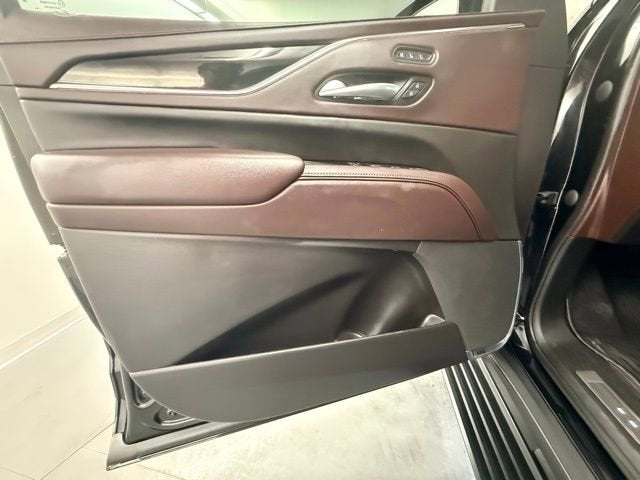 2023 Cadillac Escalade ESV Sport Platinum