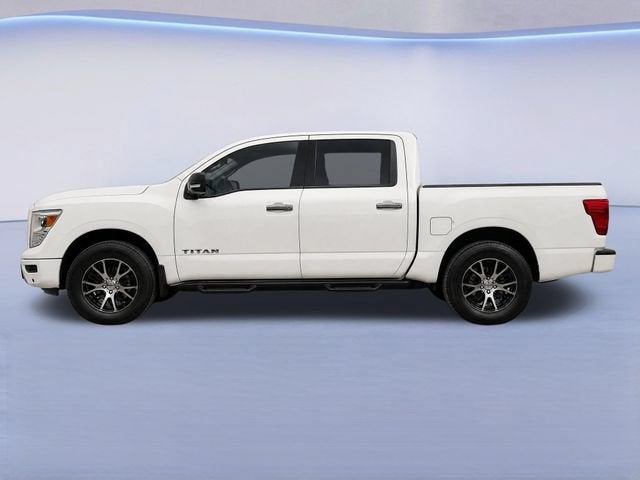 2021 Nissan Titan SV