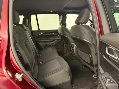 2025 Jeep Grand Cherokee Laredo X