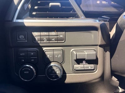 2025 Chevrolet Tahoe RST