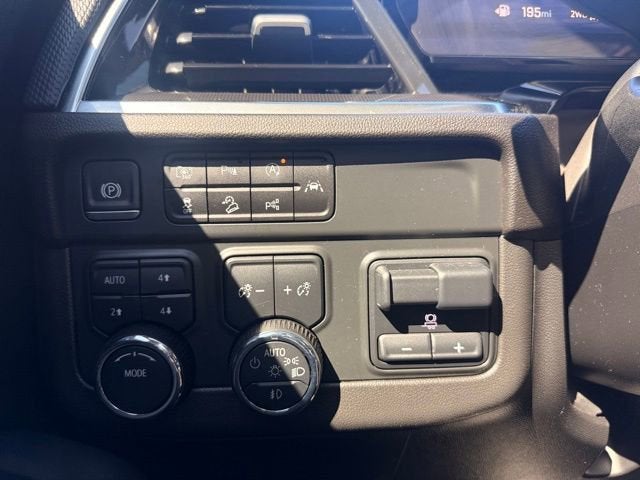 2025 Chevrolet Tahoe RST