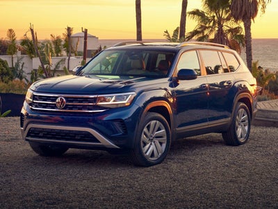 2022 Volkswagen Atlas 3.6L V6 SE w/Technology