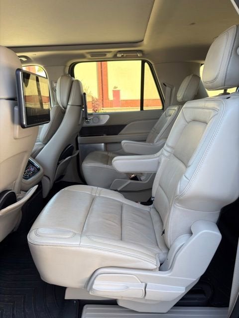 2019 Lincoln Navigator L Reserve