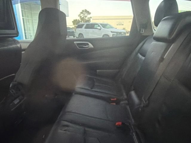 2014 Nissan Pathfinder Platinum