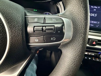 2022 Kia K5 LXS