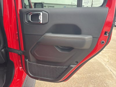 2025 Jeep Wrangler WRANGLER 4-DOOR SAHARA