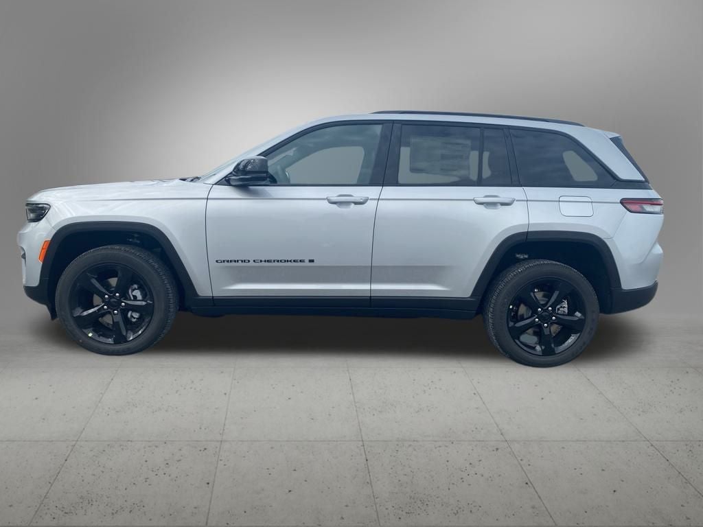 2025 Jeep Grand Cherokee GRAND CHEROKEE ALTITUDE 4X2
