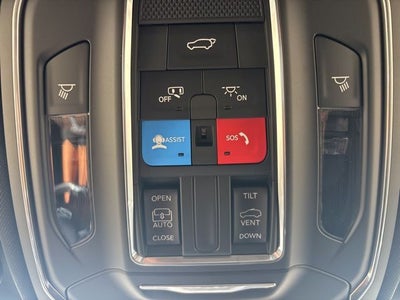 2026 Jeep Grand Cherokee GRAND CHEROKEE LAREDO X 4X2