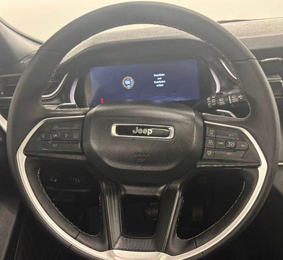 2026 Jeep Grand Cherokee GRAND CHEROKEE LAREDO X 4X2