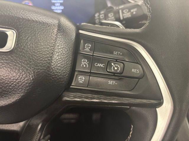 2026 Jeep Grand Cherokee GRAND CHEROKEE LAREDO X 4X2