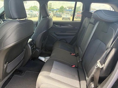 2026 Jeep Grand Cherokee GRAND CHEROKEE LAREDO 4X2