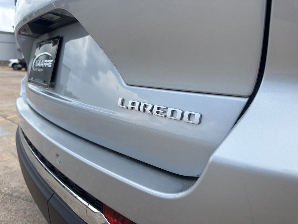 2025 Jeep Grand Cherokee GRAND CHEROKEE LAREDO 4X2