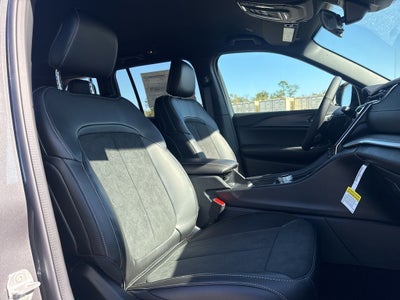 2025 Jeep Grand Cherokee GRAND CHEROKEE ALTITUDE 4X2