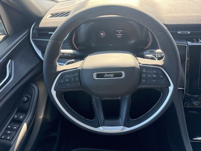 2025 Jeep Grand Cherokee GRAND CHEROKEE ALTITUDE 4X2