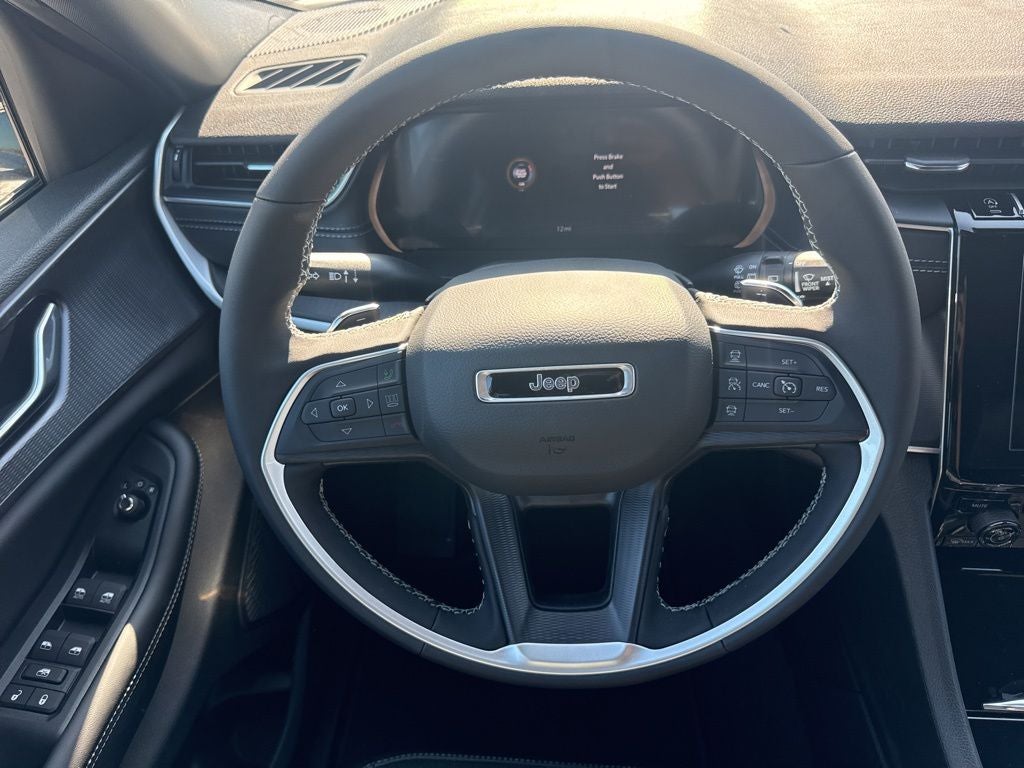 2025 Jeep Grand Cherokee GRAND CHEROKEE ALTITUDE 4X2