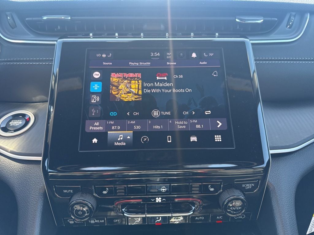 2025 Jeep Grand Cherokee GRAND CHEROKEE ALTITUDE 4X2