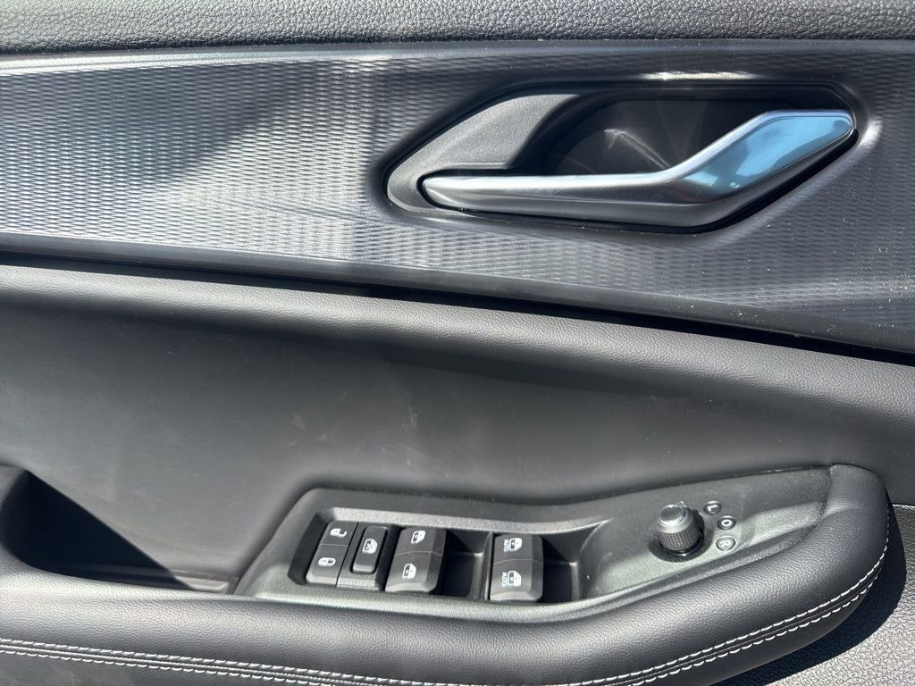 2025 Jeep Grand Cherokee GRAND CHEROKEE ALTITUDE 4X2