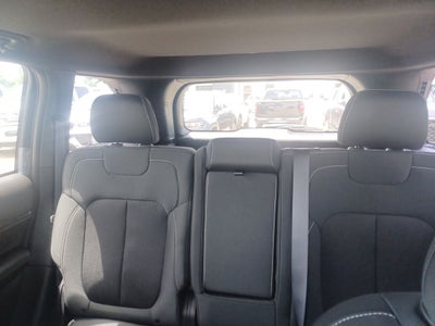 2026 Jeep Grand Cherokee GRAND CHEROKEE LAREDO X 4X2