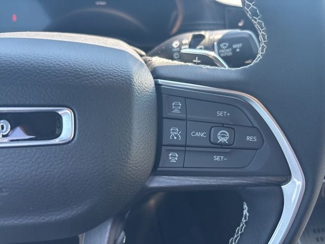 2026 Jeep Grand Cherokee GRAND CHEROKEE LAREDO ALTITUDE 4X2