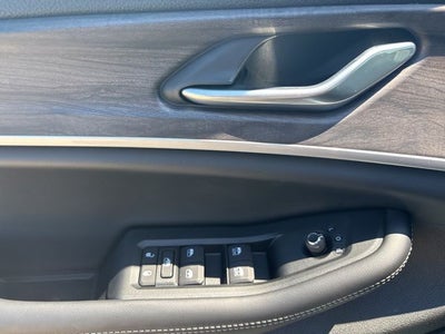 2026 Jeep Grand Cherokee GRAND CHEROKEE LAREDO ALTITUDE 4X2