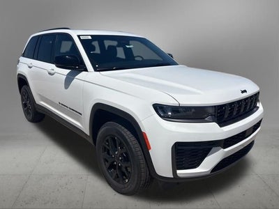 2026 Jeep Grand Cherokee GRAND CHEROKEE LAREDO ALTITUDE 4X2