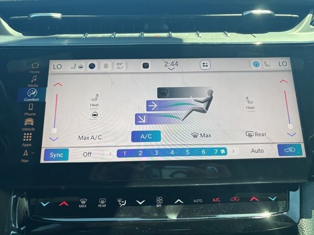 2026 Jeep Grand Cherokee GRAND CHEROKEE LAREDO ALTITUDE 4X2